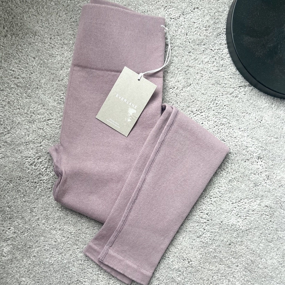 EVERLANE NWT leggings in dusty lavender X/XS